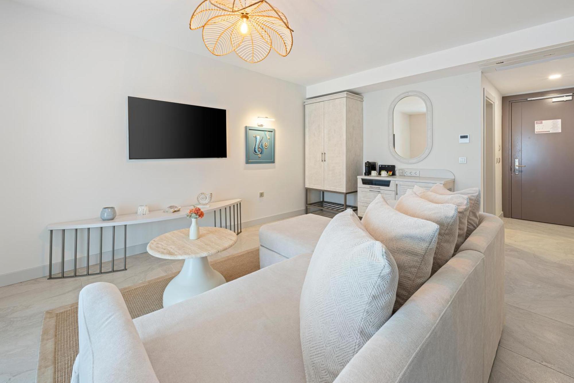 Suum & - Adult Only Hotel